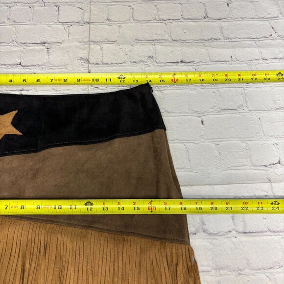 Vocal Faux Suede Fringe Mini Skirt Size Medium Western Boho Cowgirl C069 -19 - Picture 3 of 14